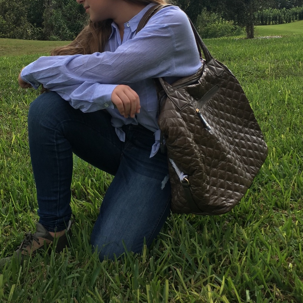 Bag - Picture 2 of 3